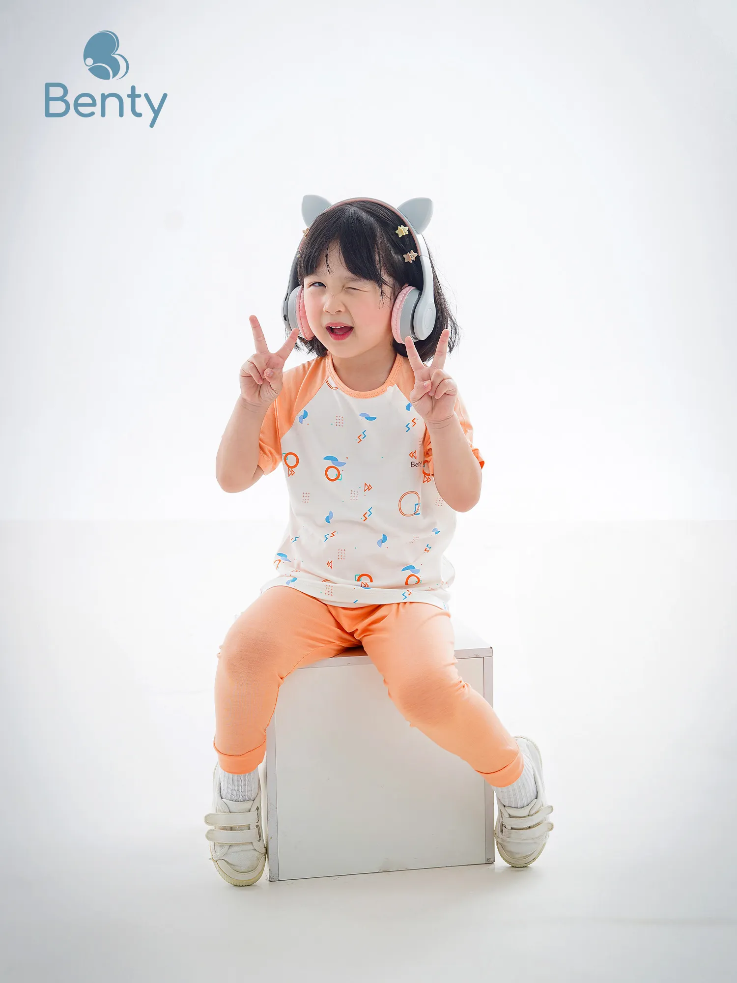 Bộ áo cộc chéo quần dài BENTY họa tiết, chất vải cao cấp